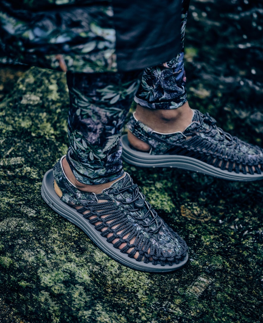 Men's UNEEK Sneaker x ELNEST | Yakushima Forestra Camo - Image 8
