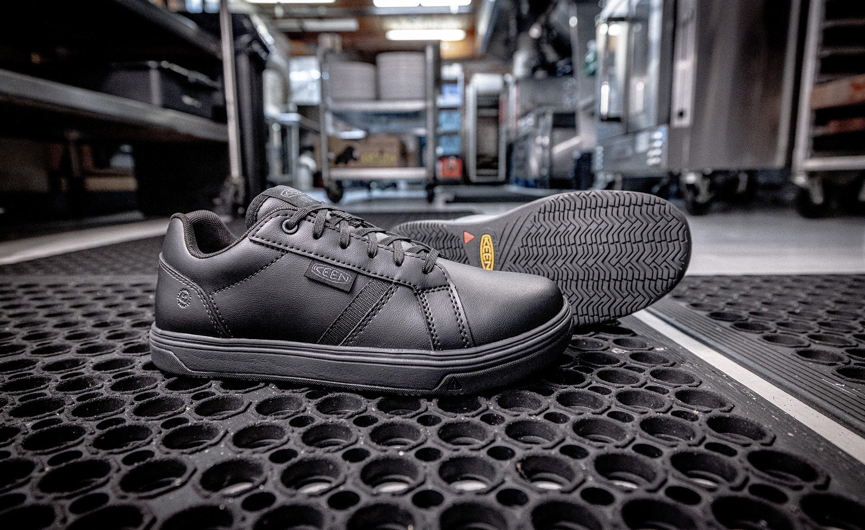 Women's Kenton WTX Work Shoe (Soft Toe) | Black/Black - Image 7