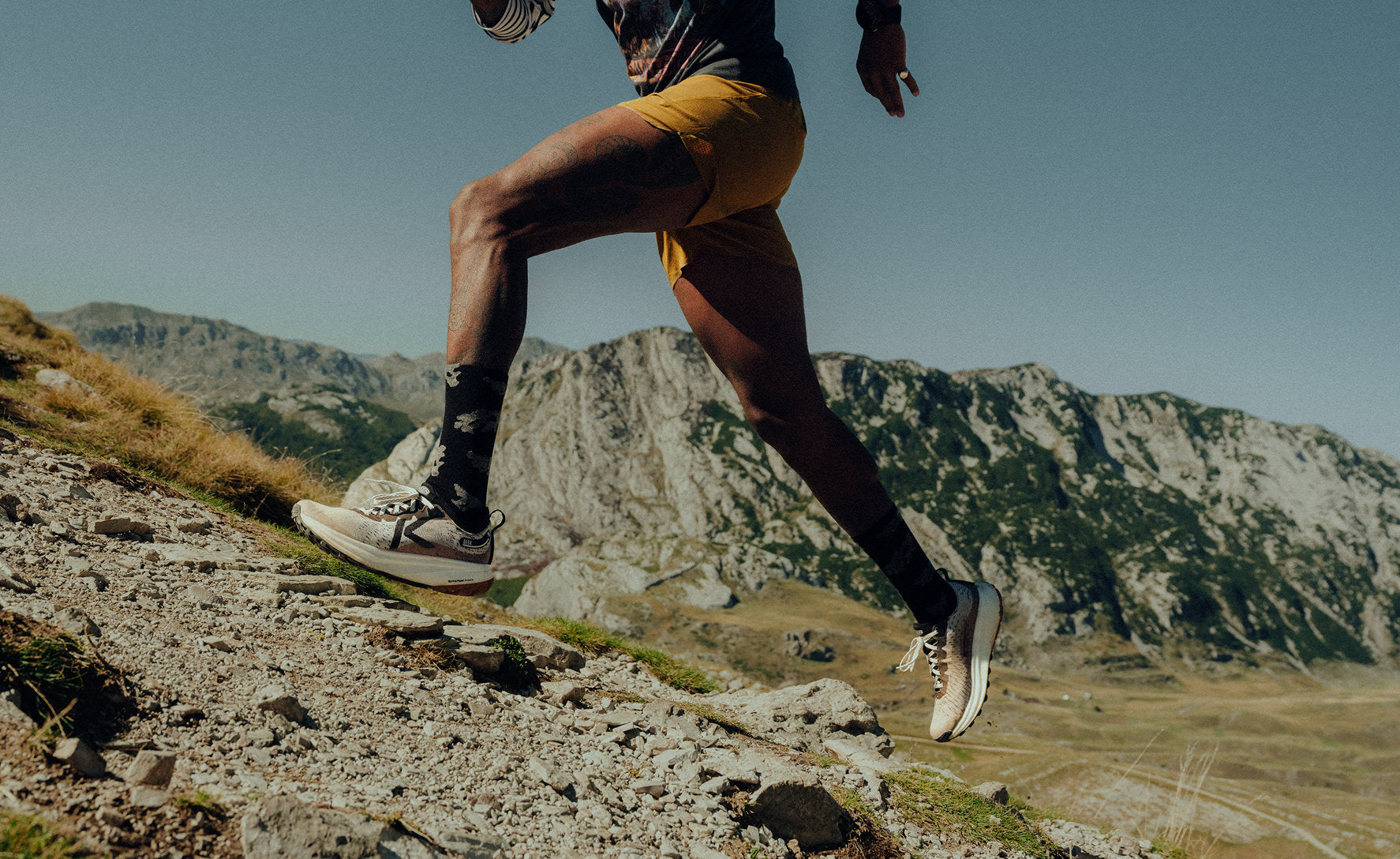 Men's Seek Trail Running Shoe | Dark Olive/Khaki - Image 7