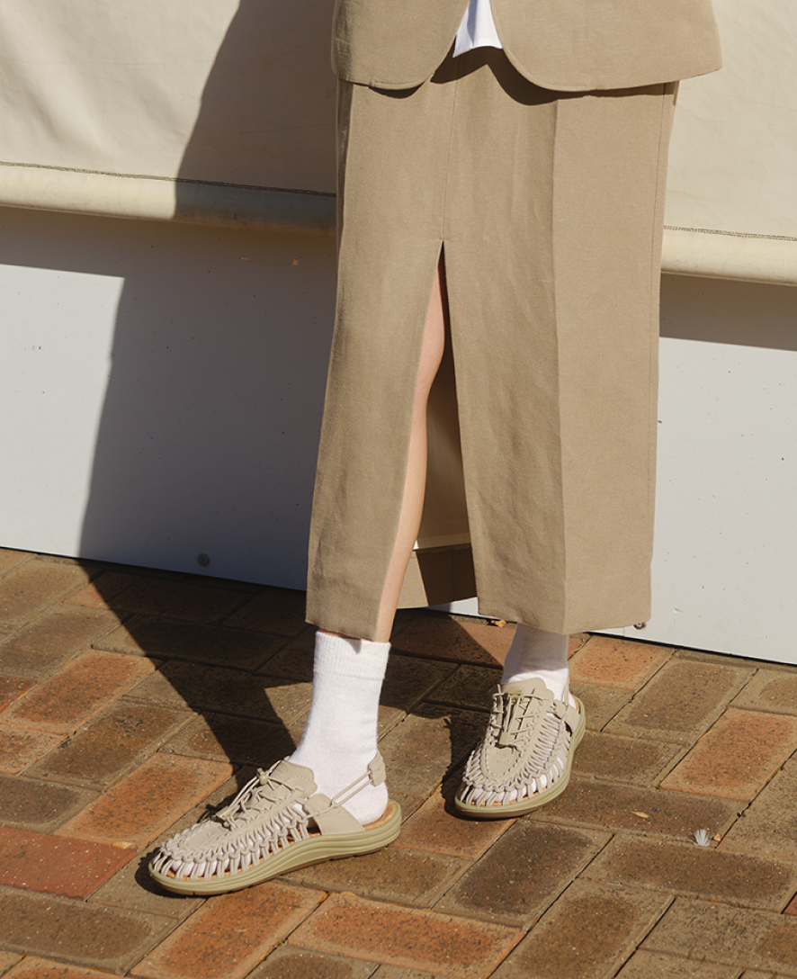 All Gender UNEEK II Convertible | Black/Black - Image 9