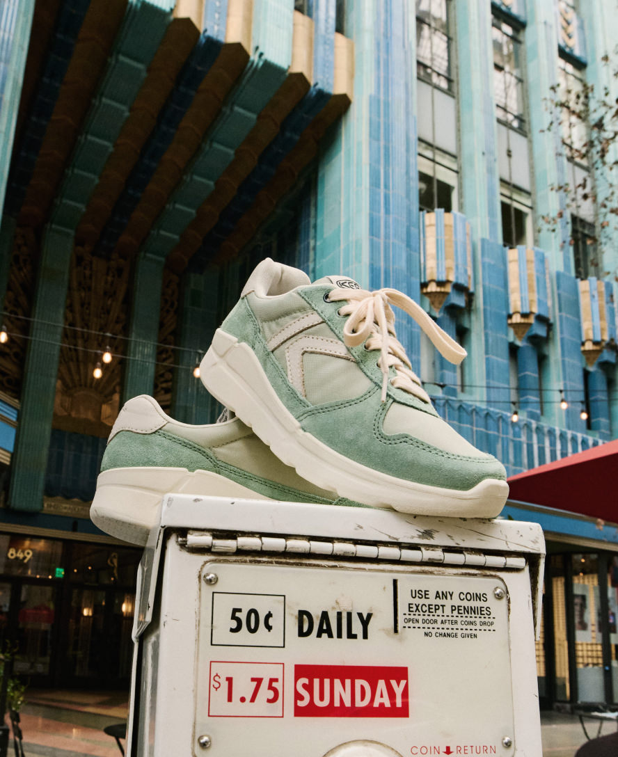 Women's KM2 Jogger | Black/Birch - Image 9